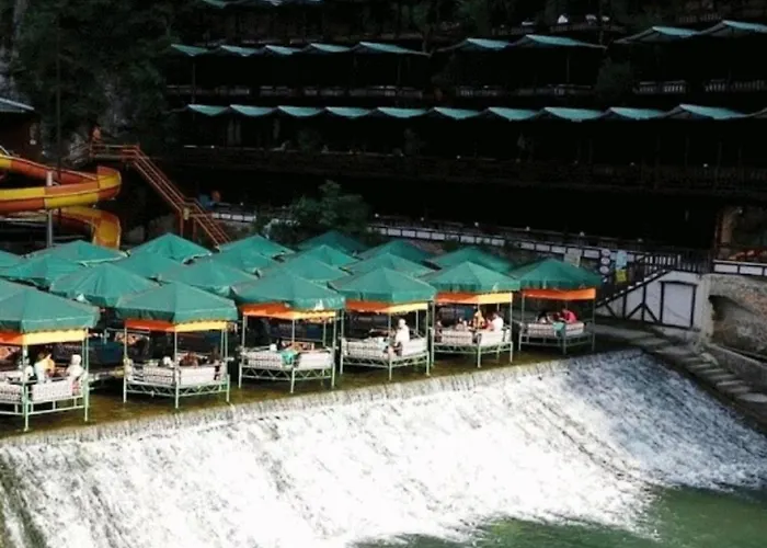 Moda Marine Luxury Homes *